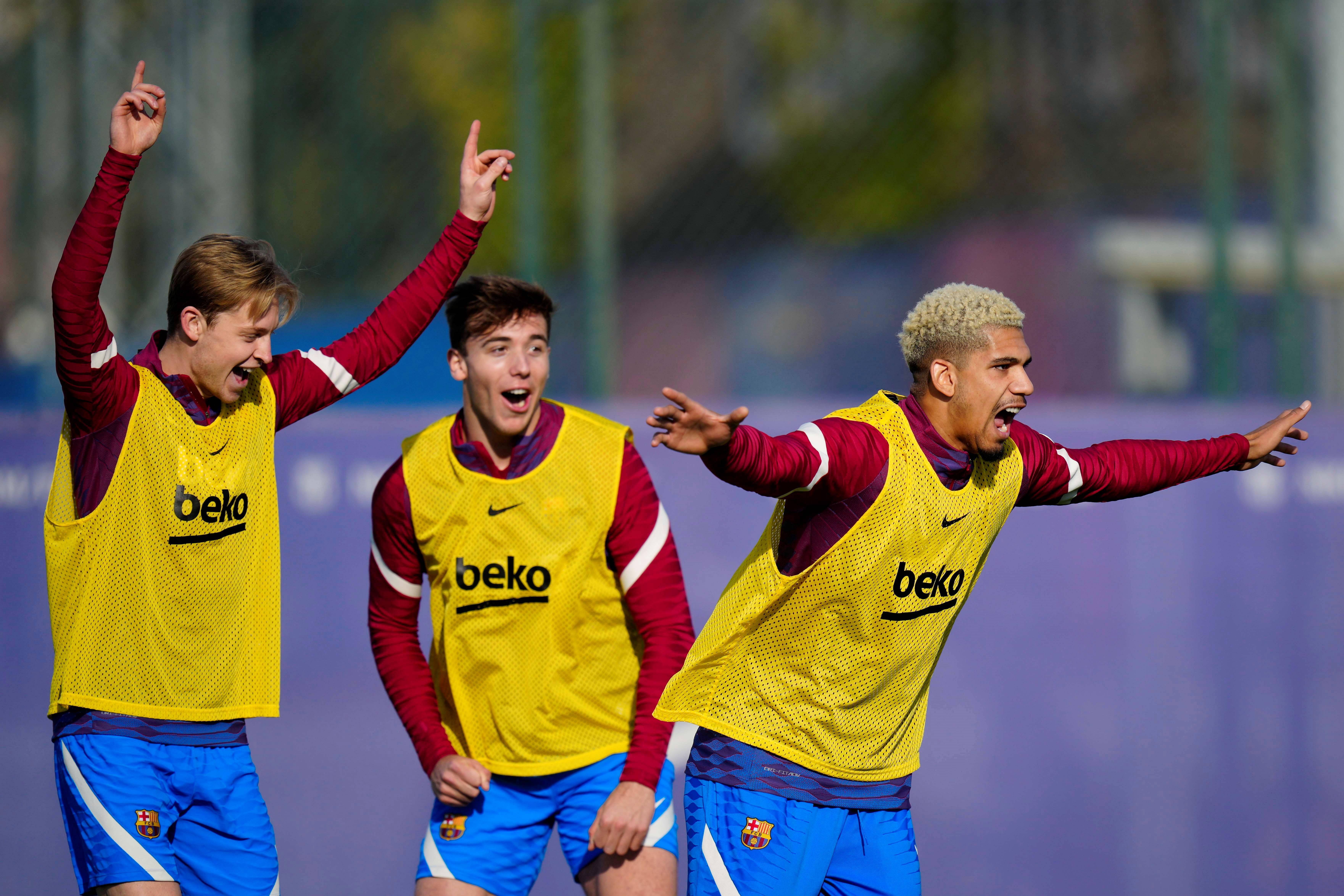 关于瑞士强势西班牙，德容三分雨点燃全场的信息