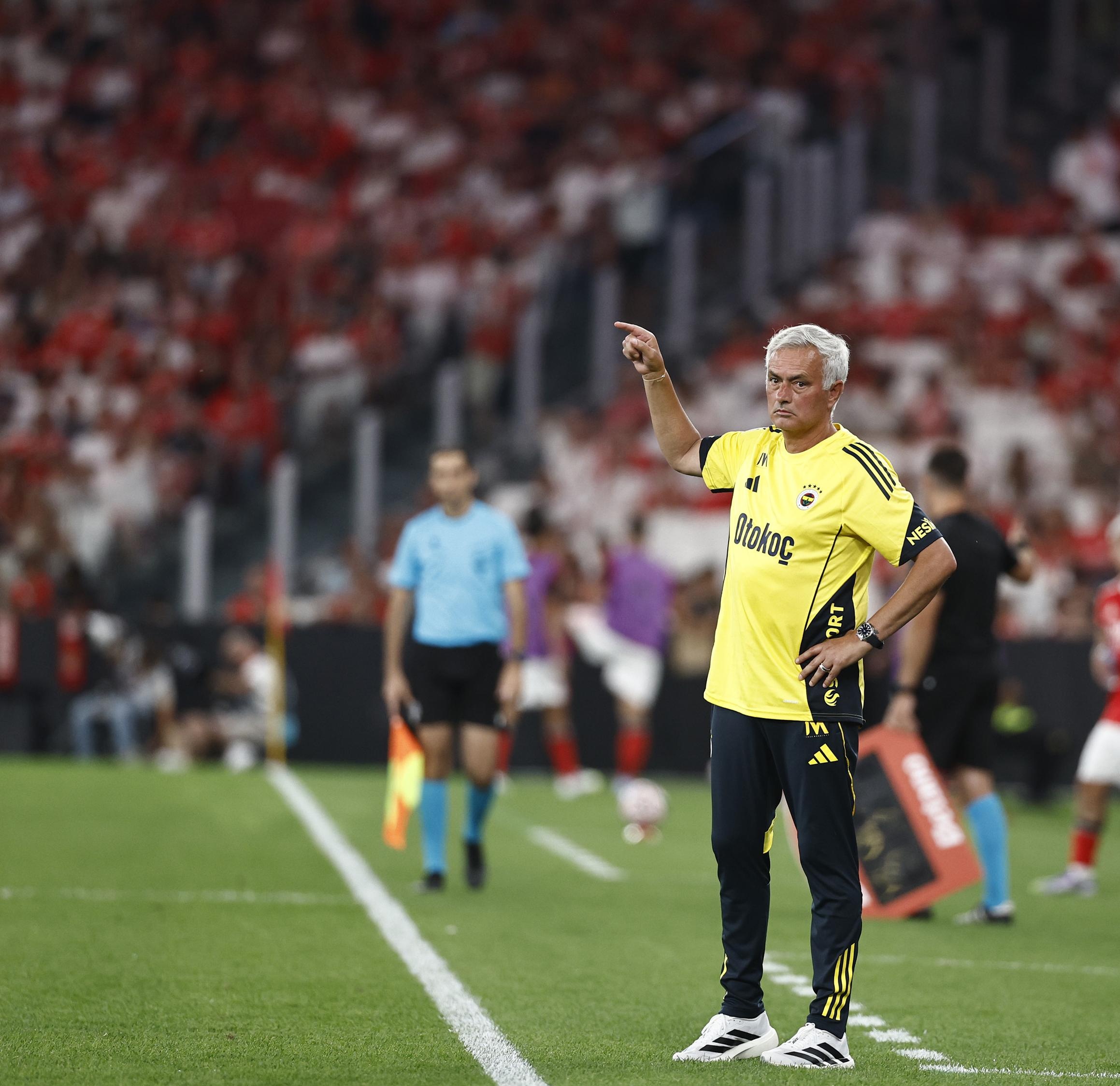 包含切尔西连续败绩让人气铁,主教练绝望宣布放弃的词条 包含切尔西连续败绩让人气铁,主教练绝望宣布放弃的词条