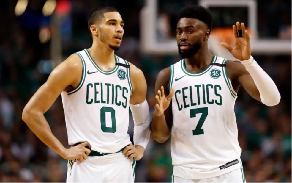 魔术鏖战广东队，塔图姆带队取胜