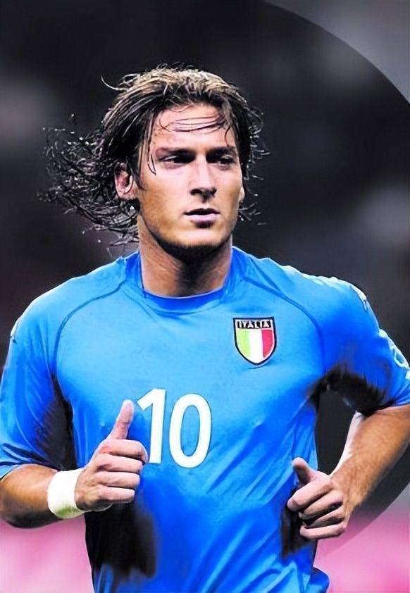 熊猫直播-关于意大利足坛球员的技术风采展示的信息