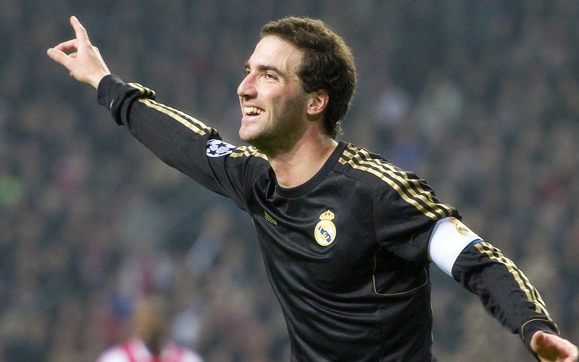 双线奇迹，克罗地亚黄金一代终破荷兰，罗德里戈F1揭幕战上演接管艺术