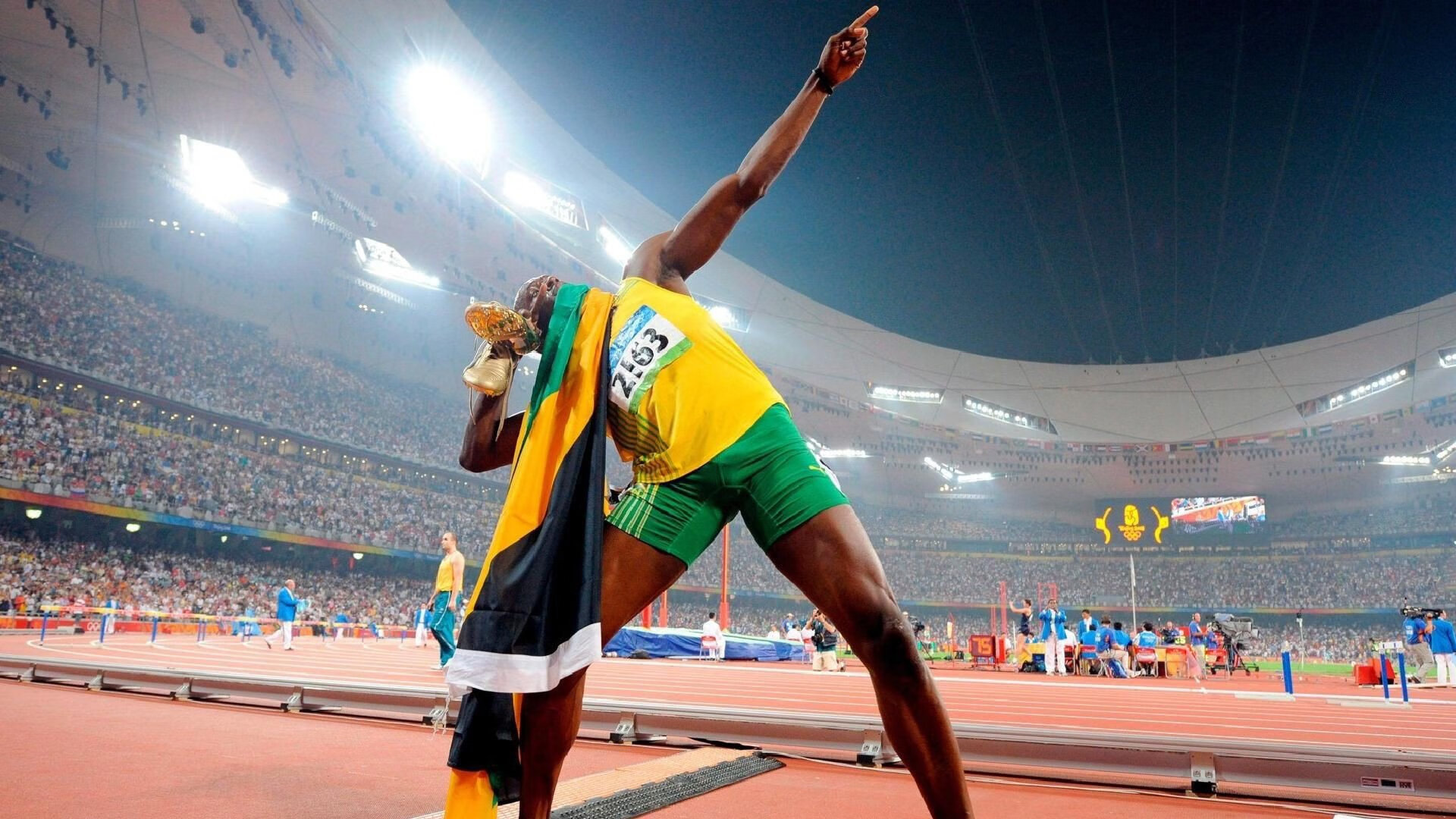 赛道上的红牛内战，一队力克二队，勒克莱尔惊艳四座