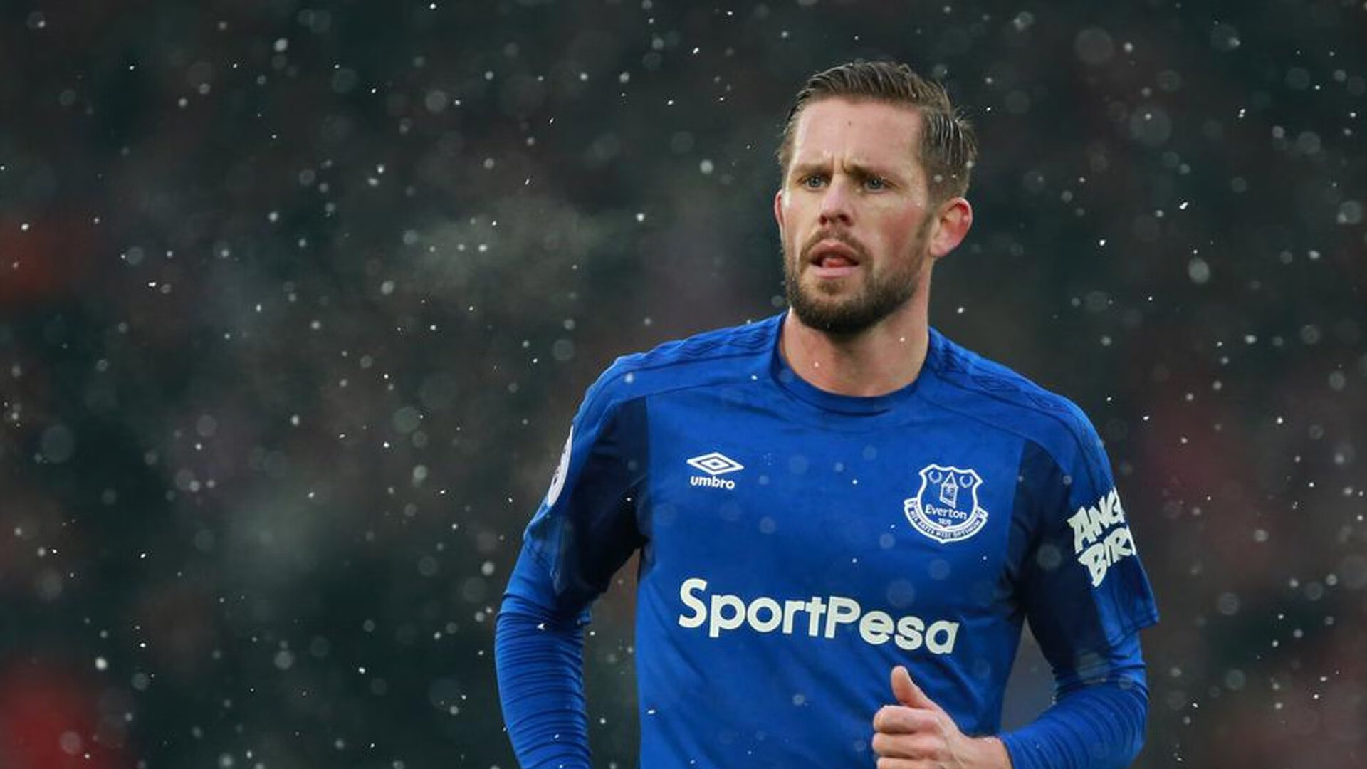 湖人爆冷北京队，拉梅洛·鲍尔成为关键先生